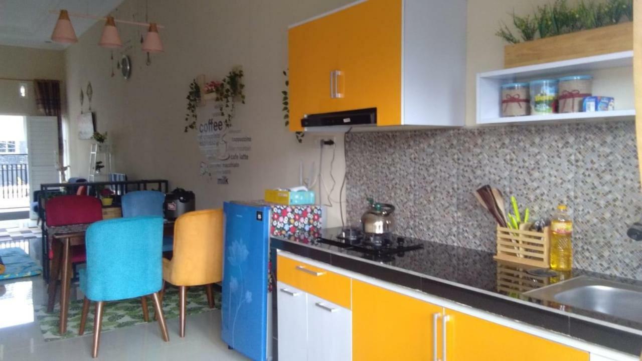 Homestay Wahyudi 1 Syariah Tlekung Exterior photo
